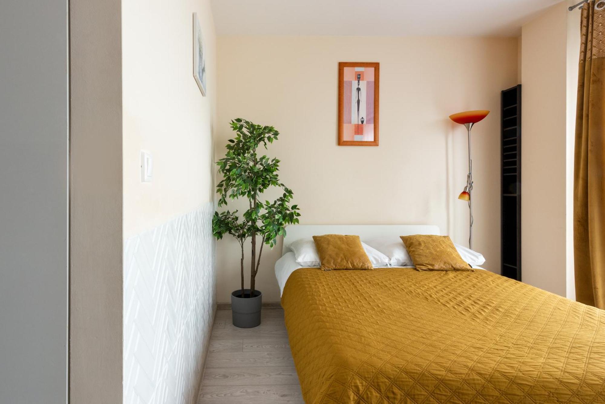 Cozy Modern Apartment Astoria Magic Orange Old Town Krakow Bagian luar foto