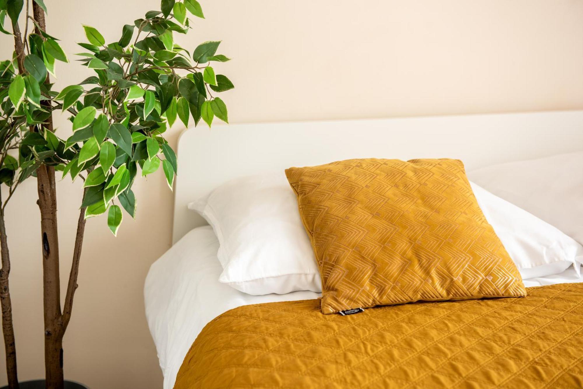 Cozy Modern Apartment Astoria Magic Orange Old Town Krakow Bagian luar foto