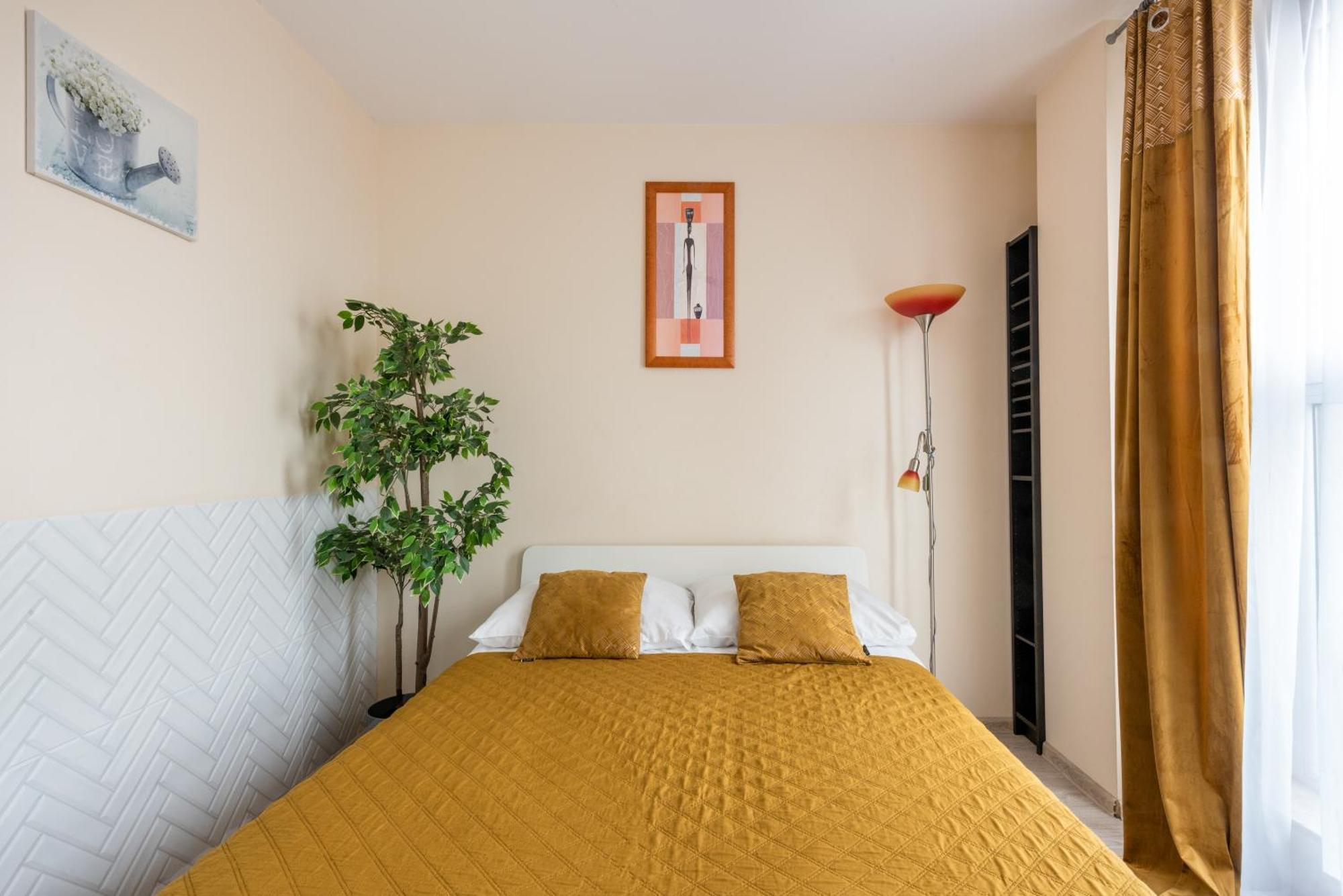 Cozy Modern Apartment Astoria Magic Orange Old Town Krakow Bagian luar foto